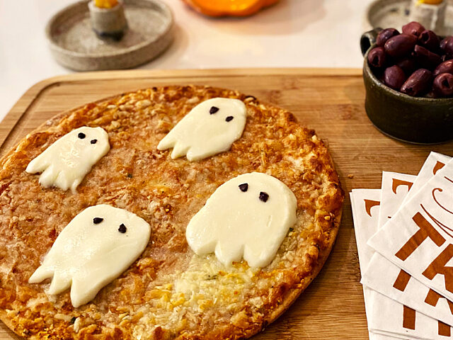 Spooky Sips and Snacks: Halloween Party Essentials